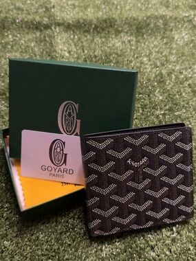 Black Pattern Wallet